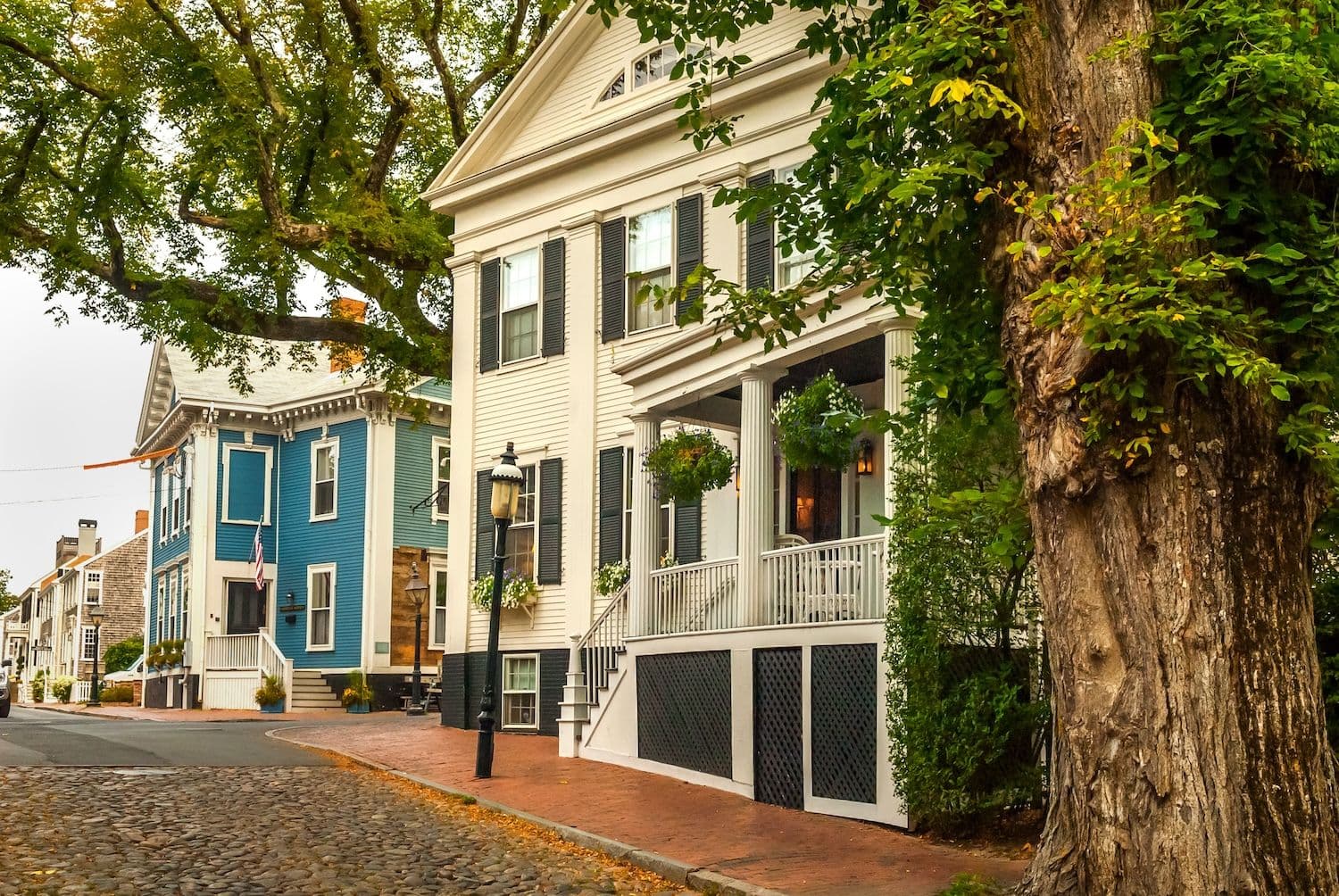 Staying in Town vs. Outside Town on Nantucket: